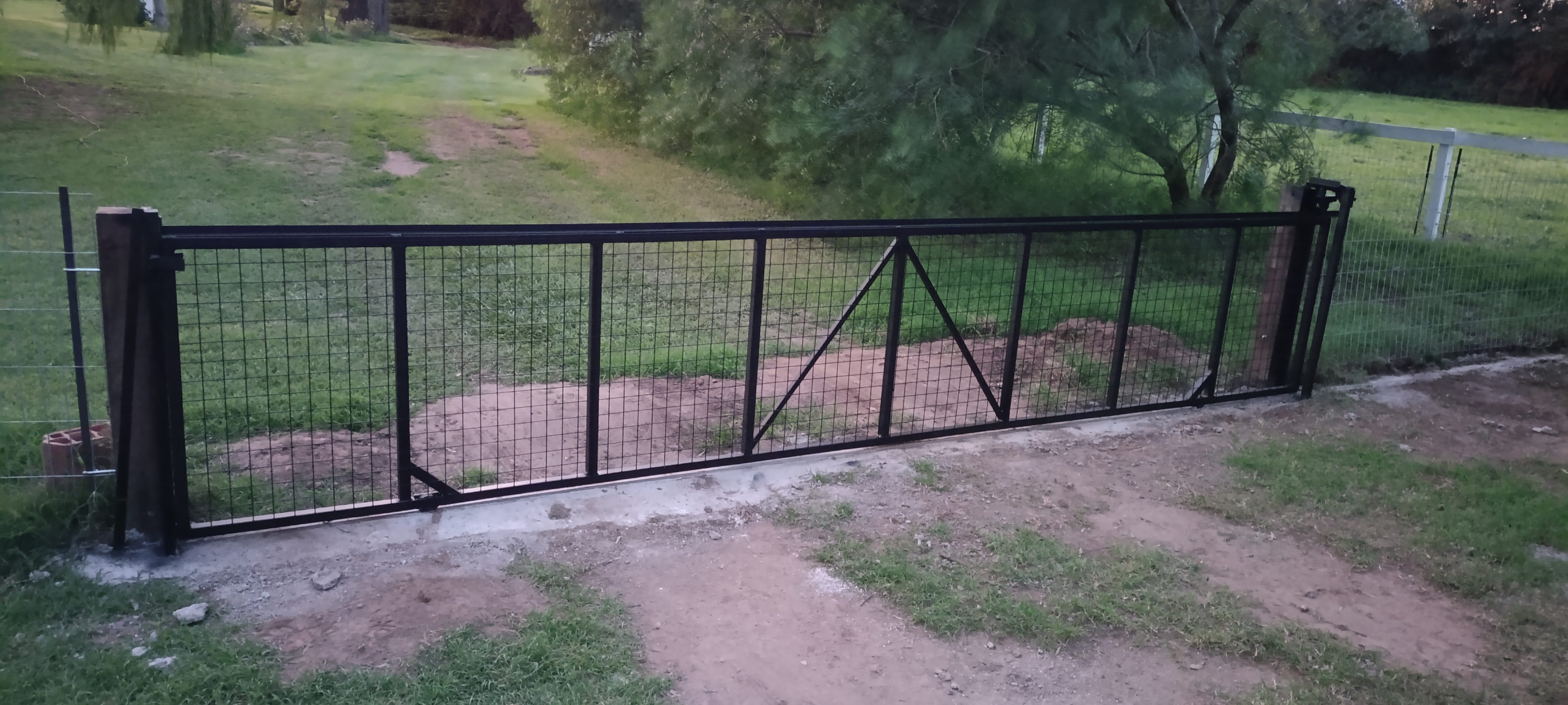 Enchapado mesa acero inoxidable